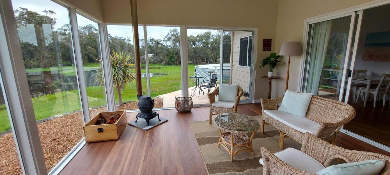 Abbivale Farm Cottage Harewood Esterno foto